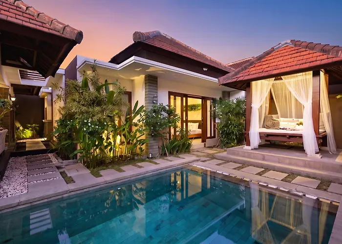 Lapiz Lazuli Villa *