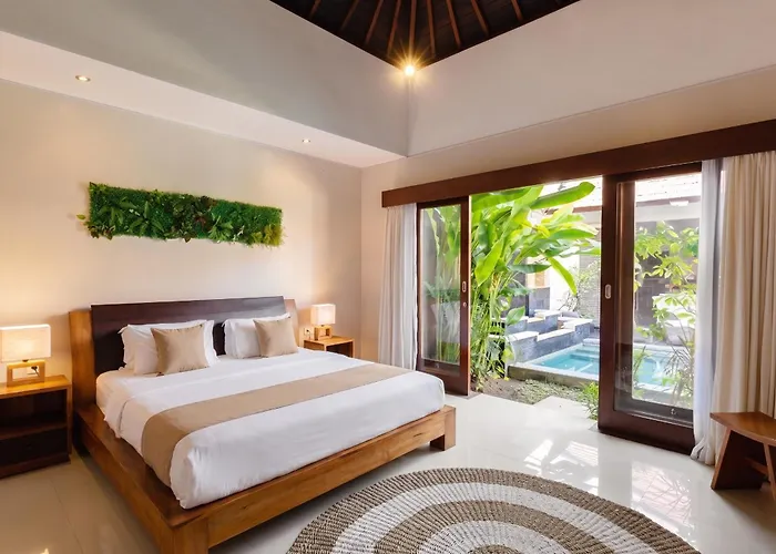 Lapiz Lazuli Villa *