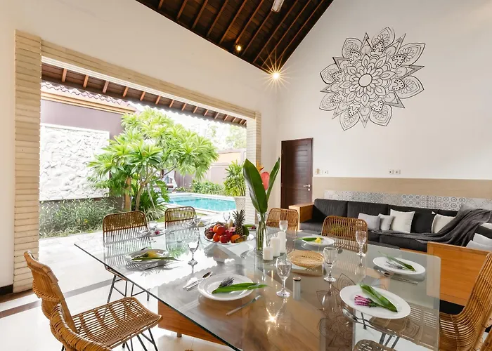 Lapiz Lazuli Seminyak (Bali)