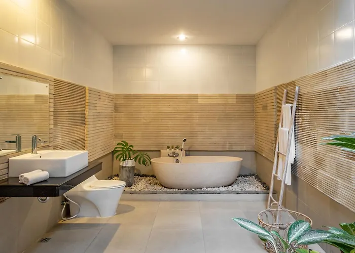 Lapiz Lazuli Villa *